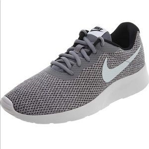 Women’s Nike Tanjun Sneakers Dark Grey